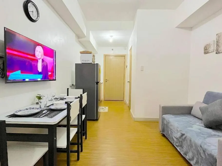 Stunning 1Br Balcony Pool View W/ Wi-Fi Grace Res Apartment Manila